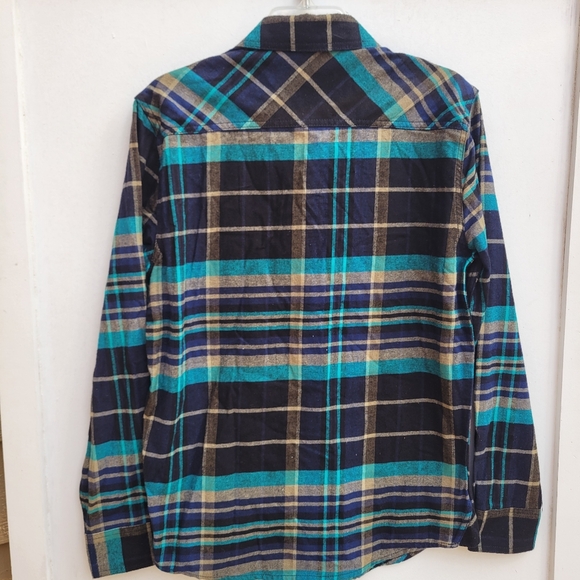 Plaid Blue and Green Plaid Button-Up Shirt - Picture 5 of 9